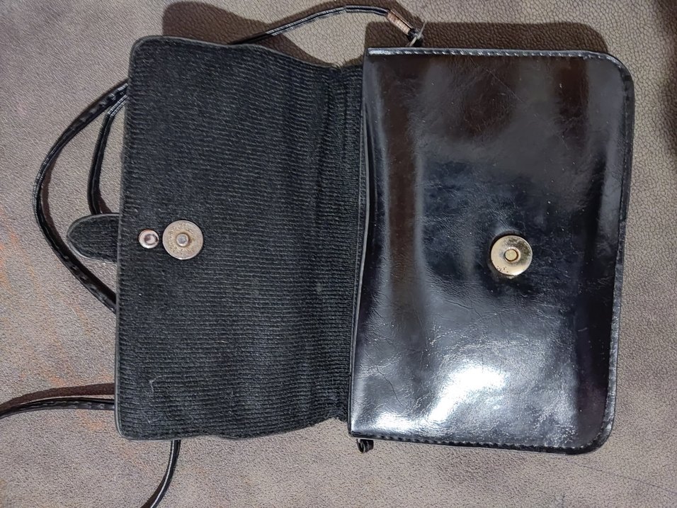 Siyah Parlak Yılan Desenli Deri Kadın Çanta - Görsel 5