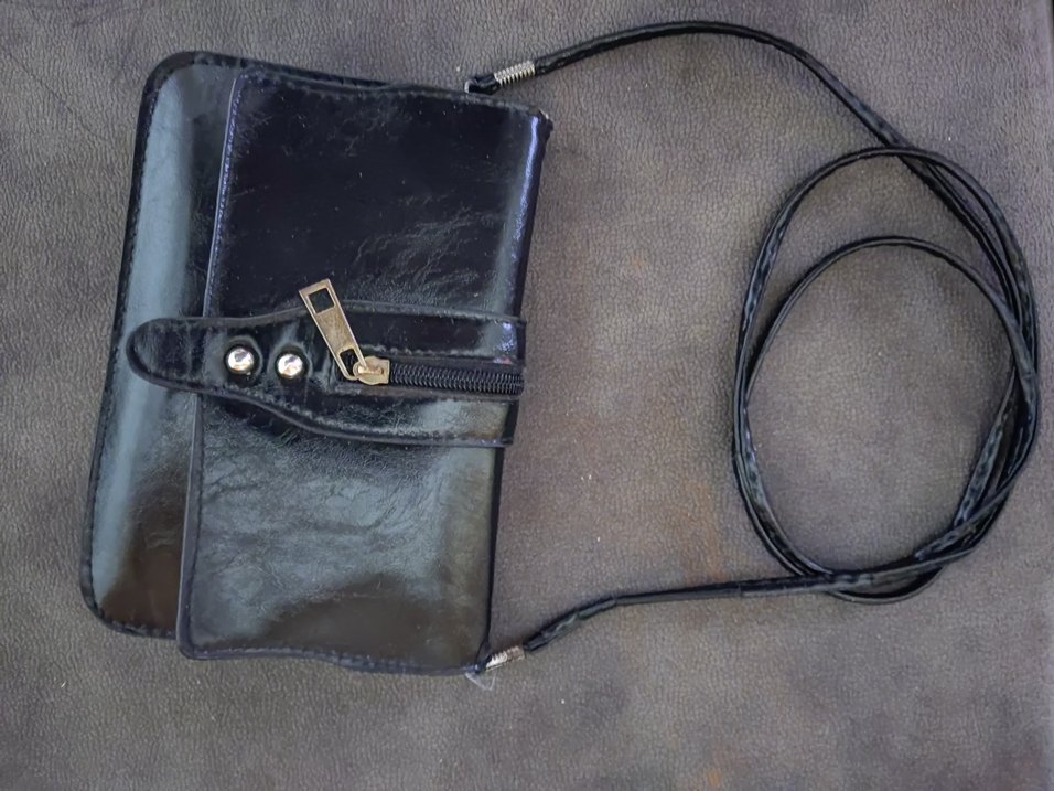 Siyah Parlak Yılan Desenli Deri Kadın Çanta - Görsel 3