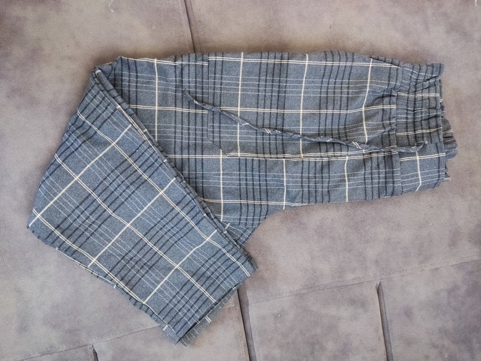 Düğmeli Gri Kadın Midi Kumaş Pantolon - Görsel 3