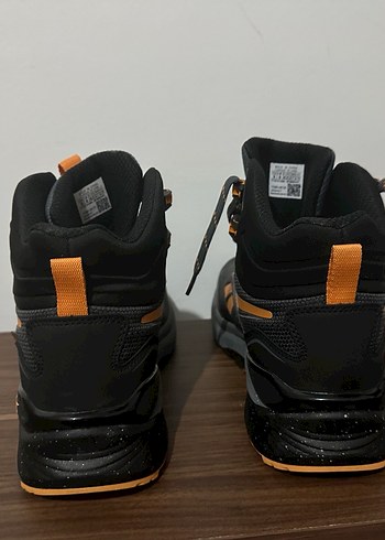 Reebook Orjinal sıfır etiketli Erkek Outdoor Ayakkabı - Görsel 9