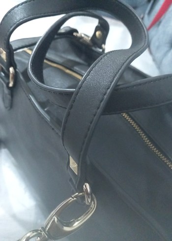 GD FERRE YUMUŞAK DERİLİ ASKILI ÇANTA - Görsel 7