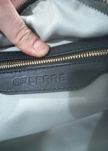 GD FERRE YUMUŞAK DERİLİ ASKILI ÇANTA - Görsel 8