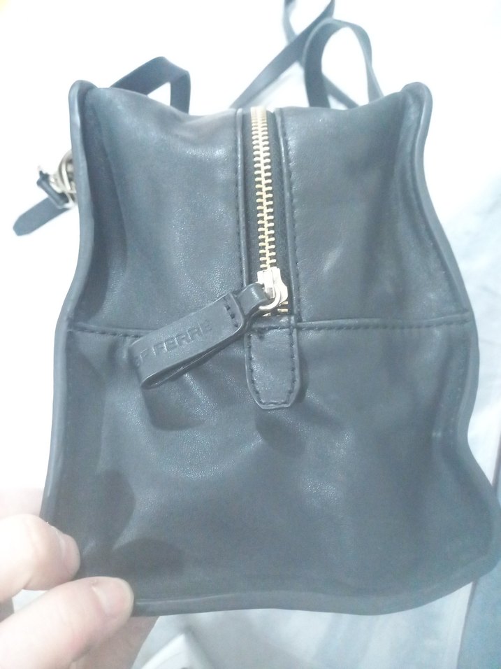 GD FERRE YUMUŞAK DERİLİ ASKILI ÇANTA - Görsel 4