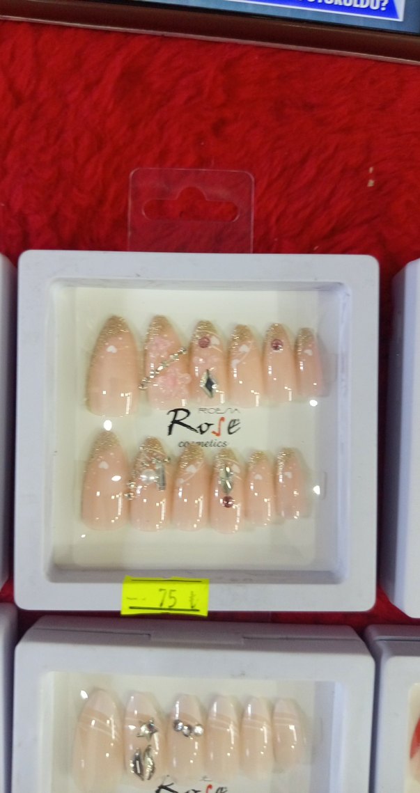 Bej ve Işıltılı Tırnak Süslemeleri adet fiyatı - Görsel 5