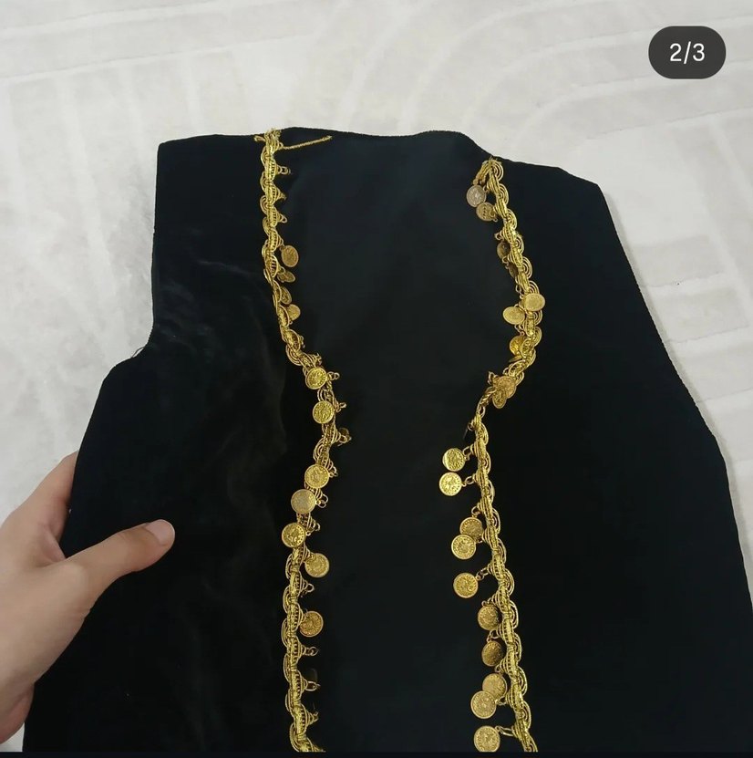 Altın Renkli İşlemeli Zincir Detaylı kadife yelek - Görsel 2