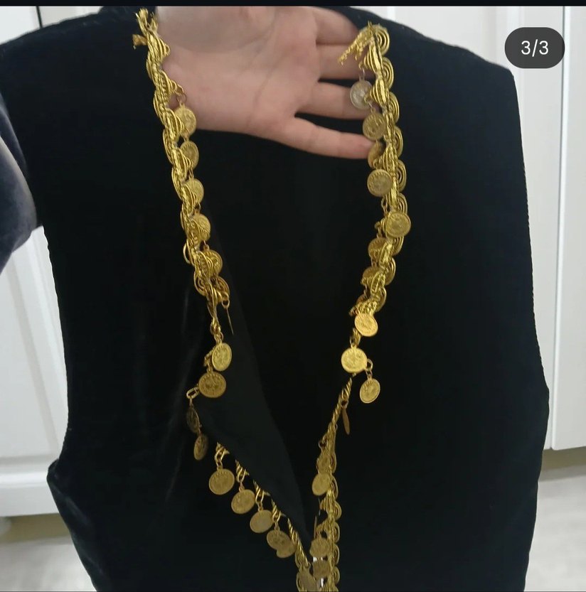 Altın Renkli İşlemeli Zincir Detaylı kadife yelek - Görsel 4