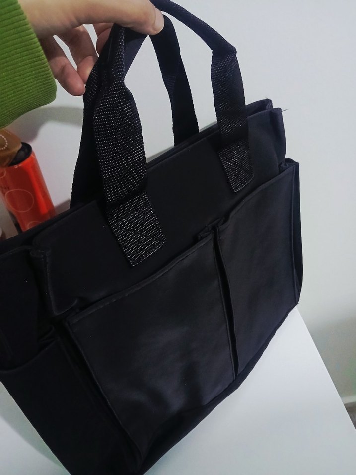 Siyah Kadın Çantası - Görsel 3