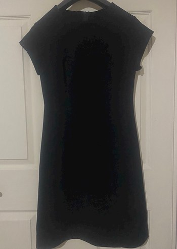 Siyah Düşük Kol Midi Elbise - Görsel 2