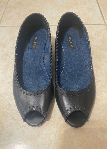 Hotiç Siyah Dolgu Topuklu Kadın Babet - Görsel 4