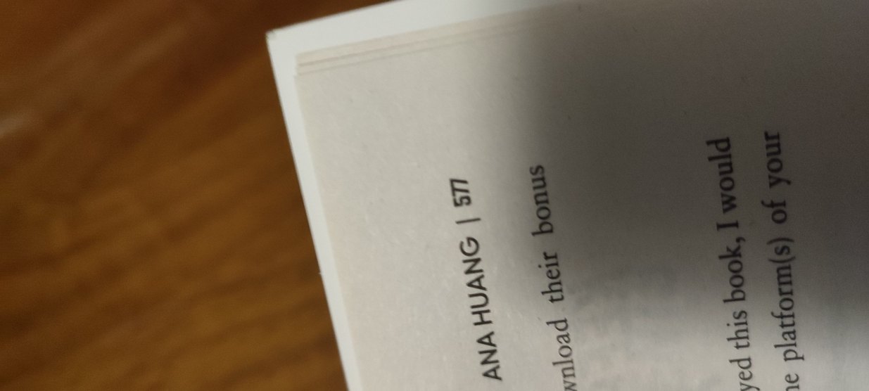 The Striker ANA HUANG - Görsel 5