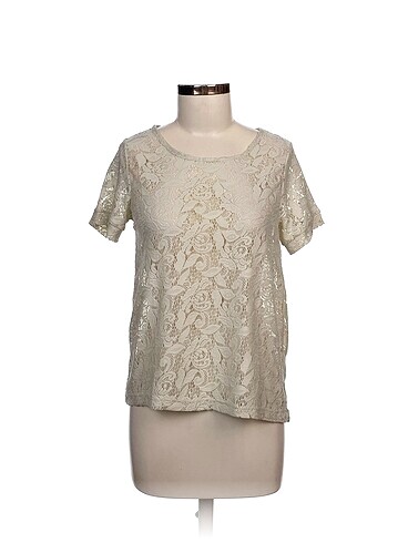 Pull and Bear Bluz %70 İndirimli.
