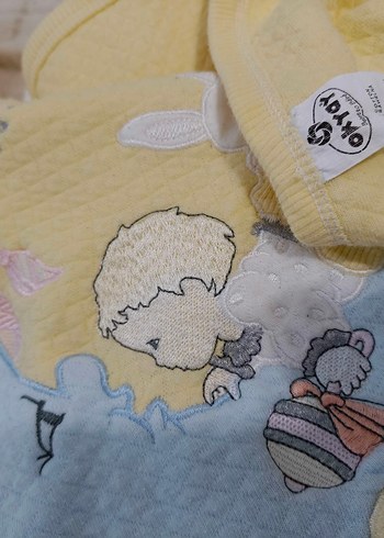 Sarı Nakışlı Bebek Uyku Seti 6 parça - Görsel 10