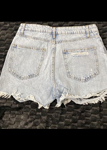 Kadı Mavi Yırtık Mini Kot Şort - Görsel 4
