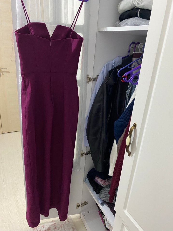 Bordo Askılı Uzun abiye - Görsel 4