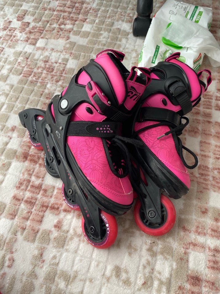 Pembe Desenli 4 tekerlekli paten - Görsel 2