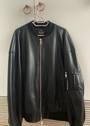 Stradivarius deri bomber ceket - Görsel 4