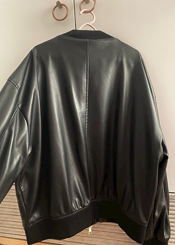 Stradivarius deri bomber ceket - Görsel 6