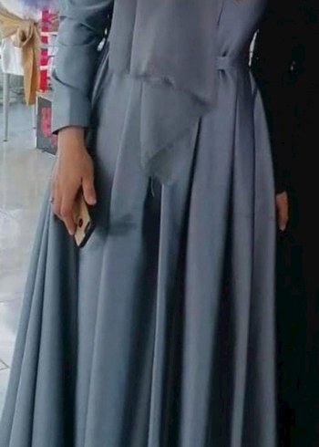 Uzun Gri Pilili Kadın Abiye Elbise - Görsel 3