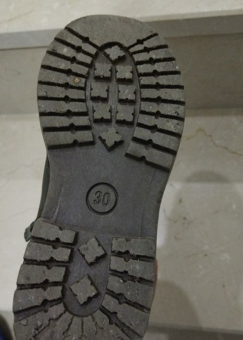 Gri Erkek Çocuk Botları, Tokalı, Sıcak İç Astarlı - Görsel 3