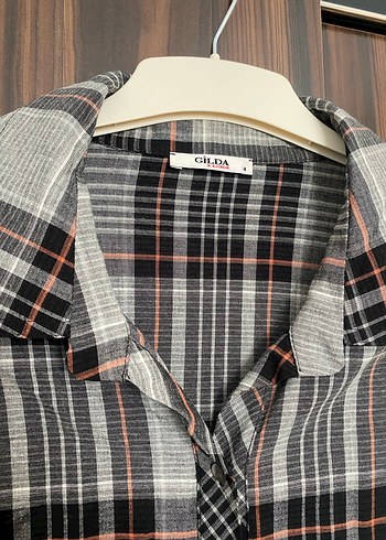 Gri Ekose Desenli Kadın Gömlek - Görsel 2