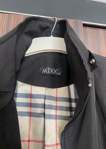 Düğmeli fermuarlı Siyah Midi Kadın Trenç - Görsel 2