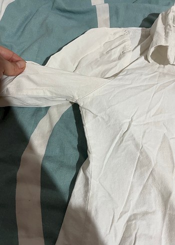 Beyaz Keten Düğmeli Kadın Gömlek - Görsel 3