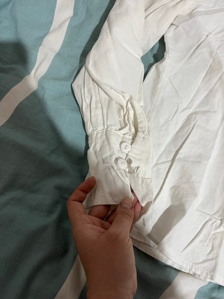 Beyaz Keten Düğmeli Kadın Gömlek - Görsel 5