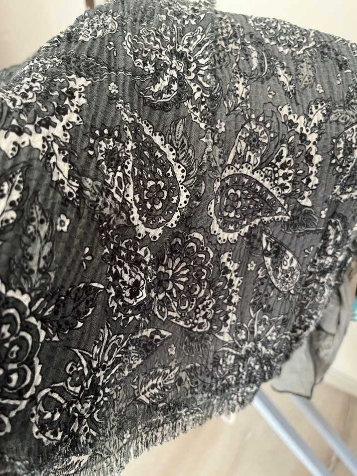 Dantel Detaylı Bohem Yeşil Kadın Şal - Görsel 3