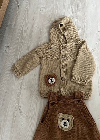Kahverengi Örgü Bebek Takımı - Görsel 4