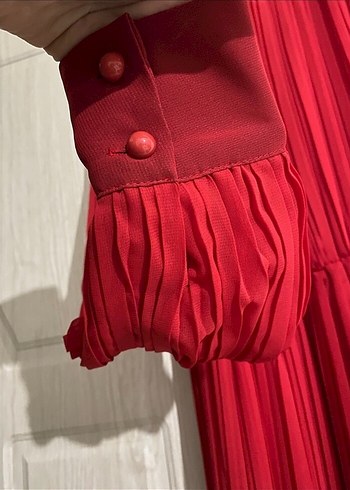 Kadın Kırmızı Piliseli Uzun Elbise - Görsel 6