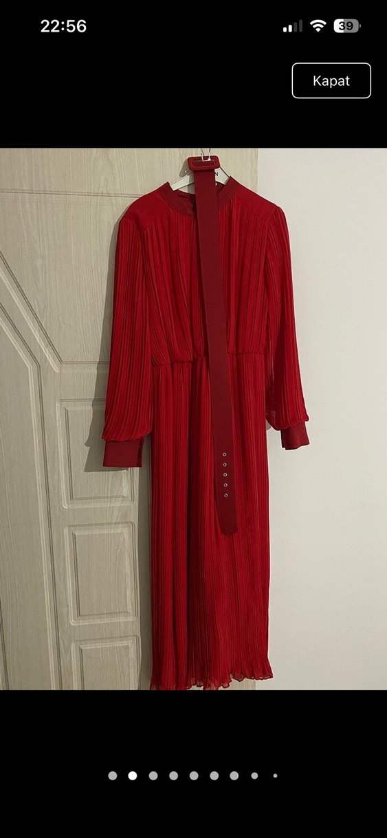 Kadın Kırmızı Piliseli Uzun Elbise - Görsel 2