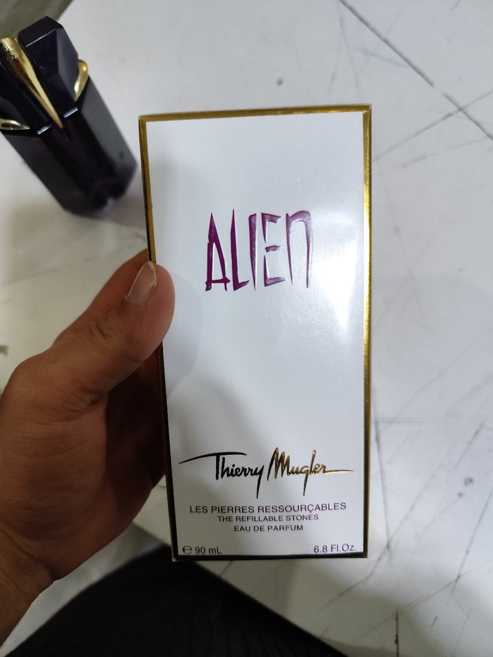 Thierry Mugler Alien Kadın Parfümü 60 ml - Görsel 2