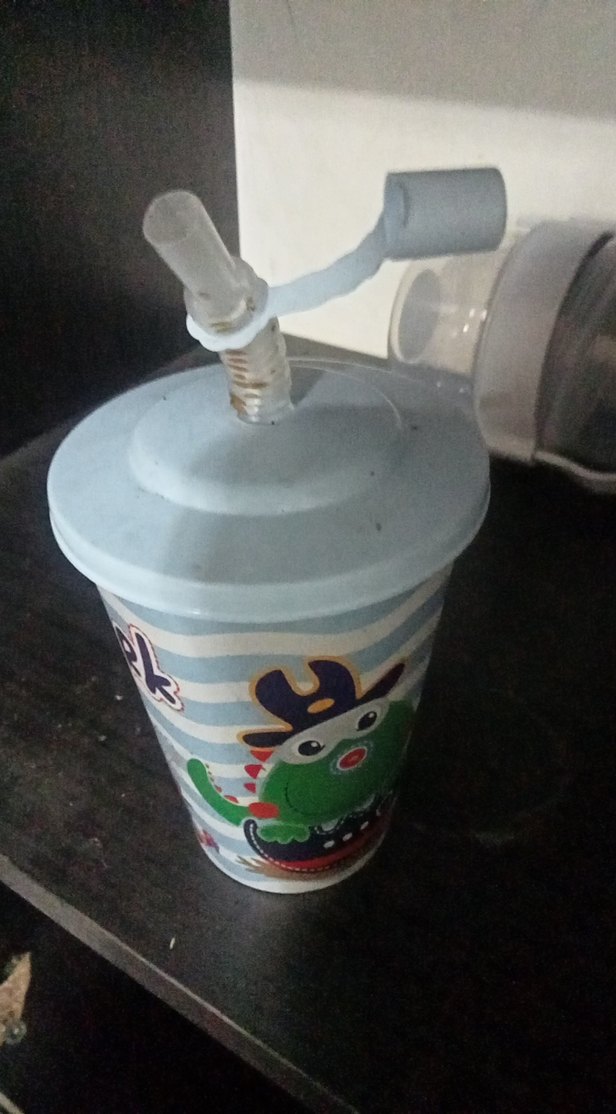 Renkli Çocuk Pipetli Bardak - Görsel 2