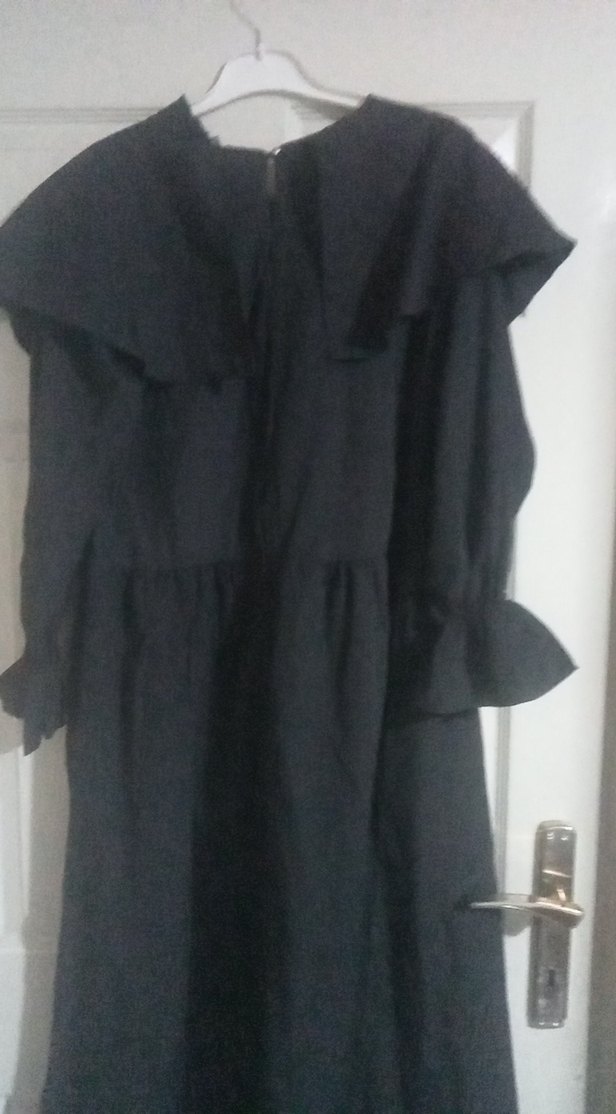 Siyah Uzun Kollu Fırfırlı Kadın Elbise - Görsel 2