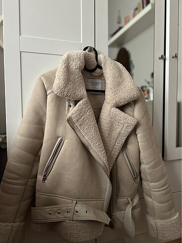 Stradivarius kürklü biker ceket
