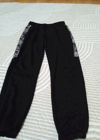 Kız Siyah Rahat Kesim Eşofman Altı - Görsel 2