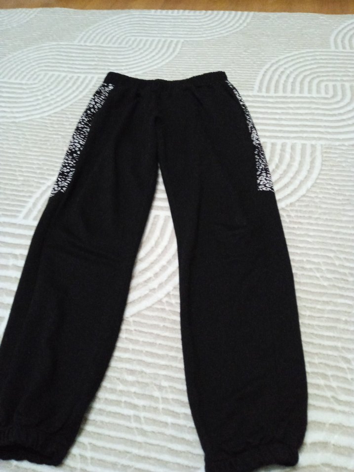 Kız Siyah Rahat Kesim Eşofman Altı - Görsel 2