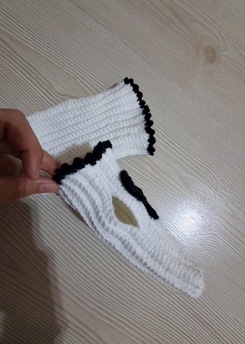 Fiyonklu Beyaz Örgü Eldiven - Görsel 3