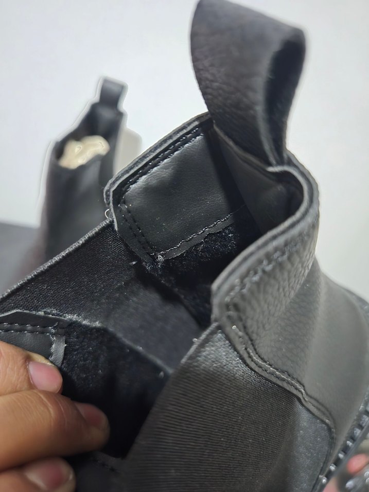 Siyah Erkek Bot - Görsel 5