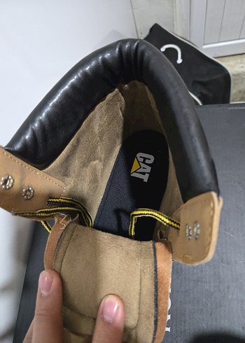 Caterpillar Kahverengi Erkek Bot - Görsel 4