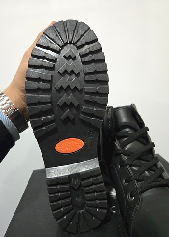 Siyah ErkekBot - Görsel 4