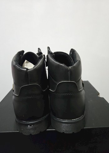 Siyah ErkekBot - Görsel 6