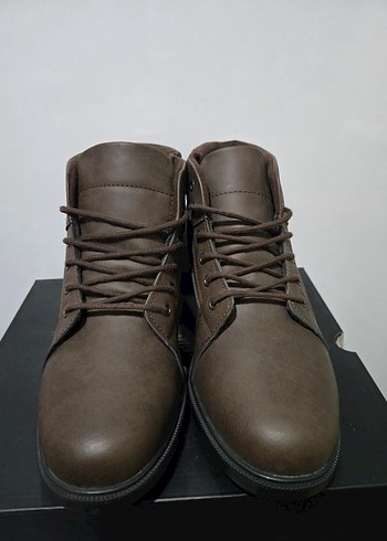 Acı kahverengi Erkek Bot - Görsel 3