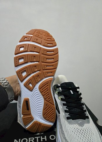 Brooks Erkek Beyaz Spor Ayakkabı - Görsel 4