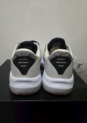 Brooks Erkek Beyaz Spor Ayakkabı - Görsel 5