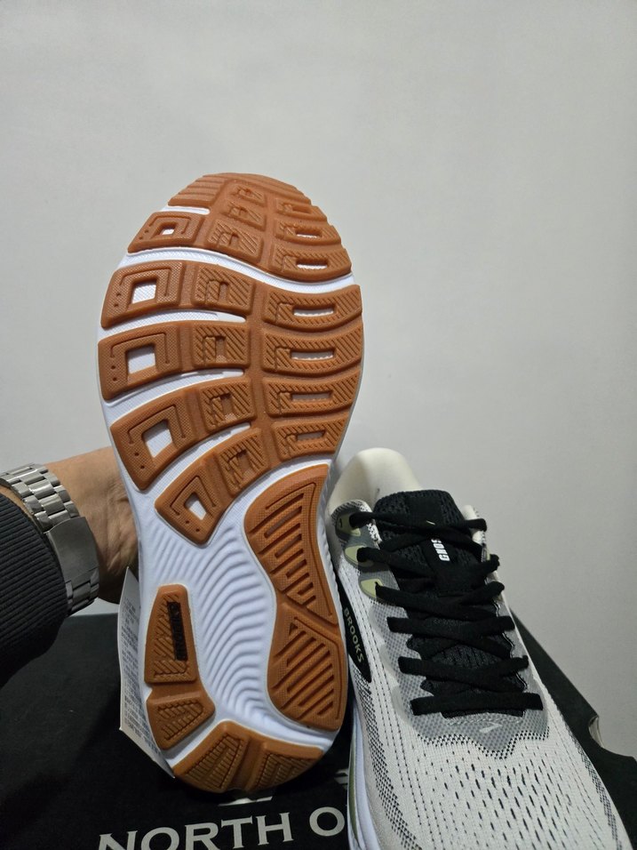 Brooks Erkek Beyaz Spor Ayakkabı - Görsel 4