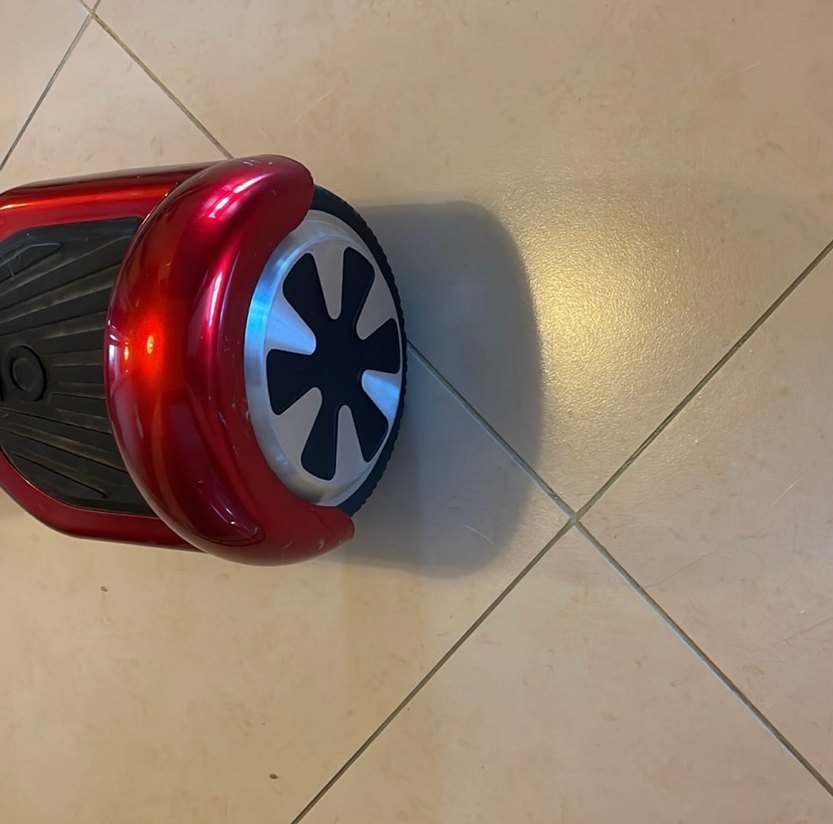 Kırmızı elektrikli kaykay (hoverboard) - Görsel 4