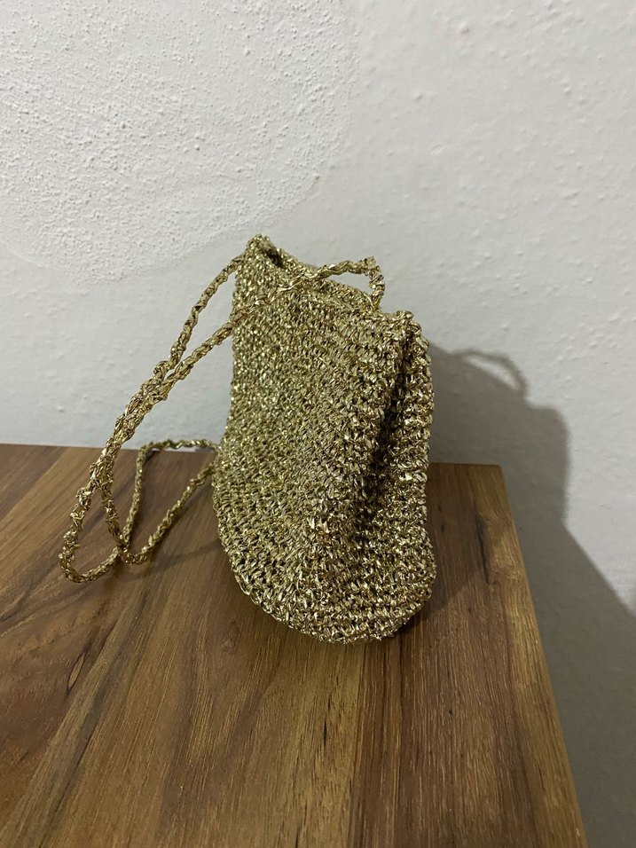 Örgü Altın Rengi Kadın Portföy Çanta - Görsel 2