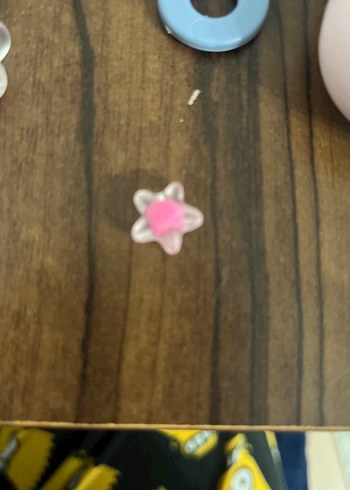 Çiçek Desenli Renkli Boncuklu Çocuk Takısı - Görsel 4