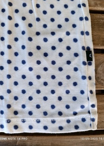 J. Lindeberg Beyaz Puantiyeli Kısa Kollu Tişört - Görsel 4